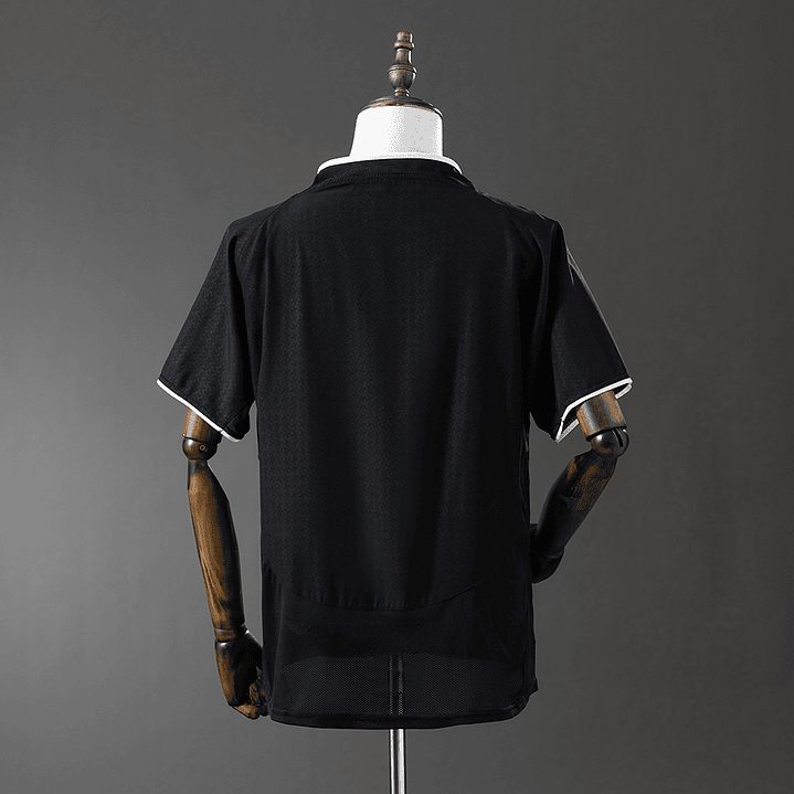 MANCHESTER UNITED Retro 03/05 (Away Kit) 2