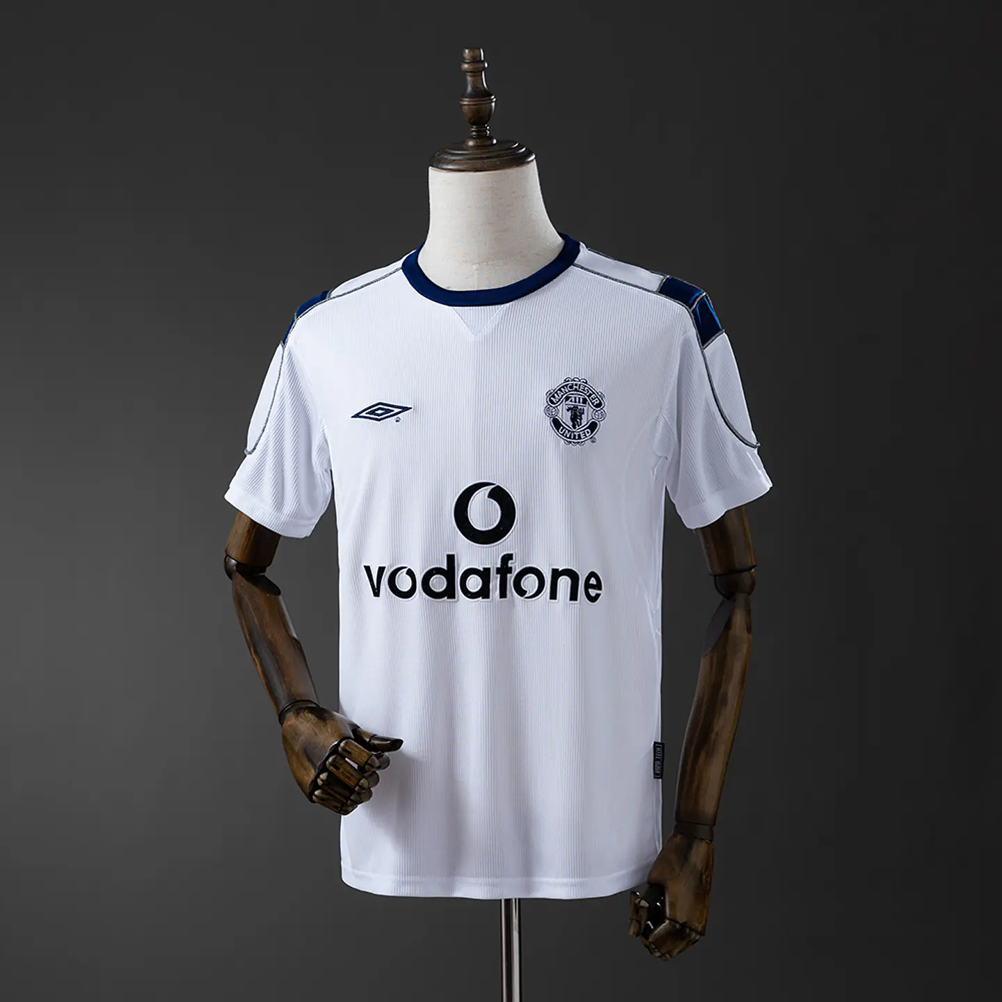 MANCHESTER UNITED Retro 99/00 (Away Kit) 1
