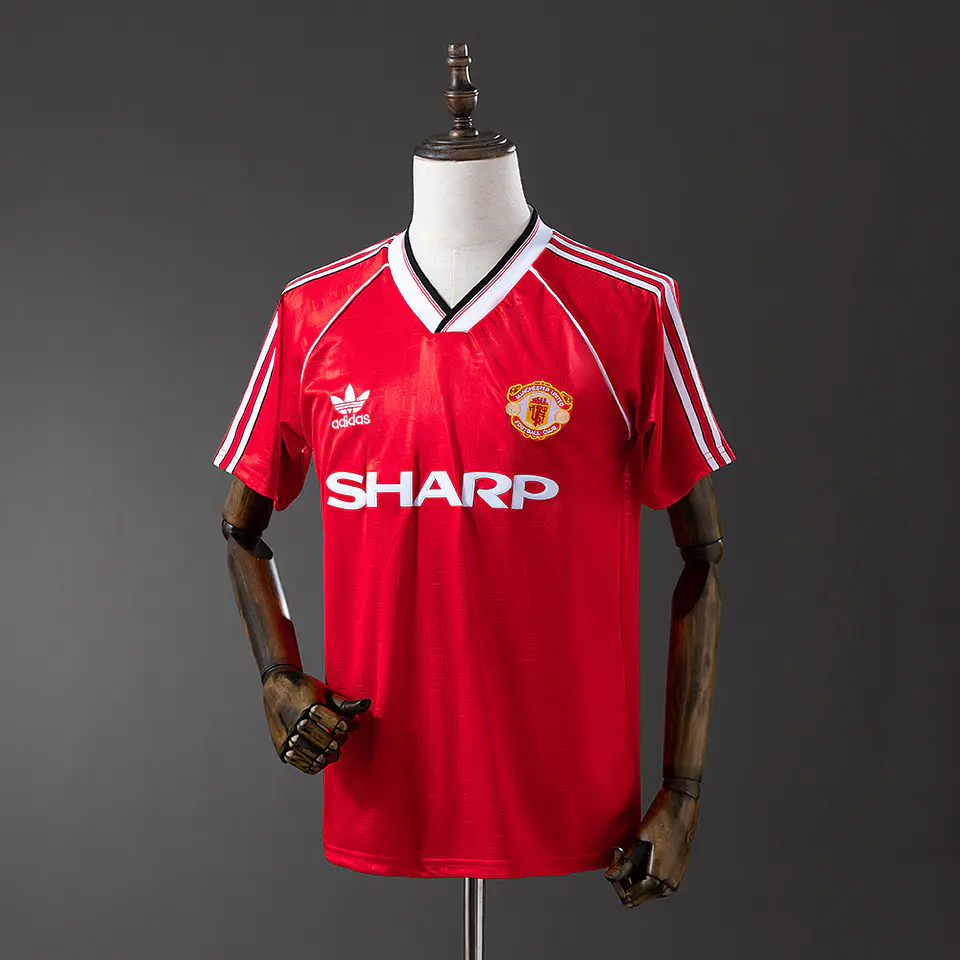 MANCHESTER UNITED Retro 1984 (Home Kit) 1