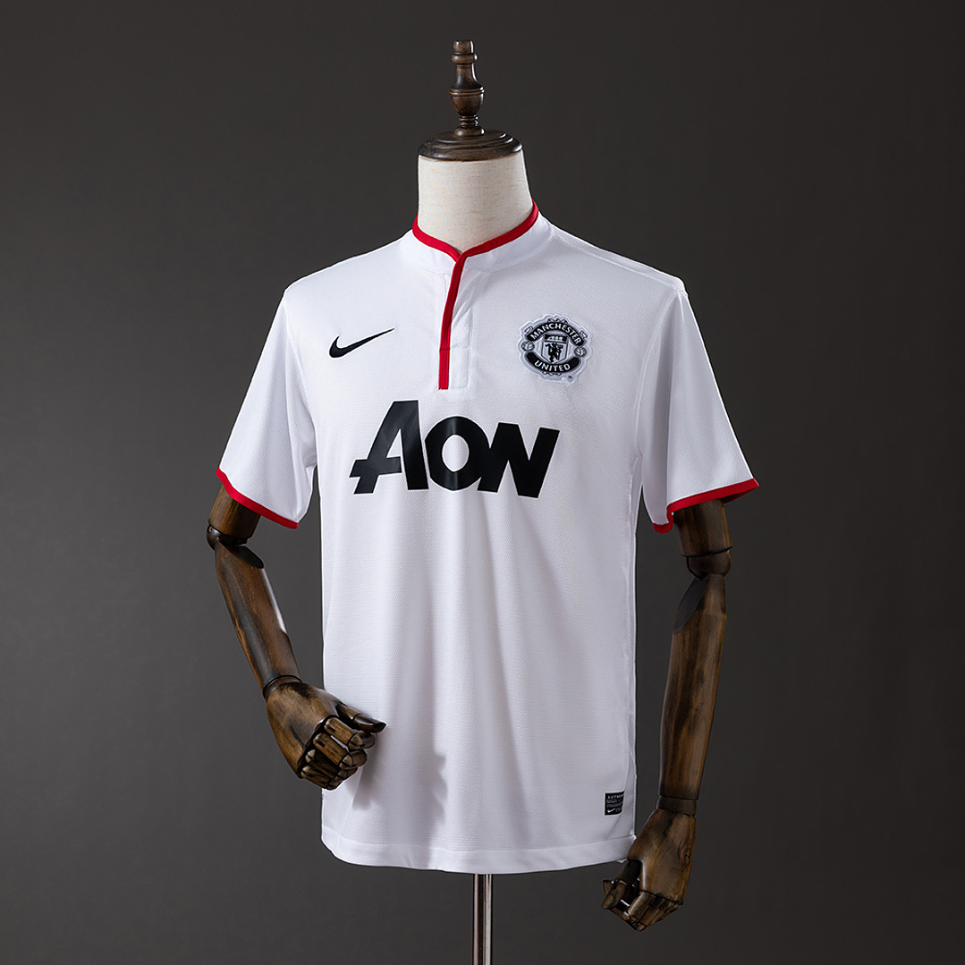 MANCHESTER UNITED 13/14 Retro (Away Kit) 1