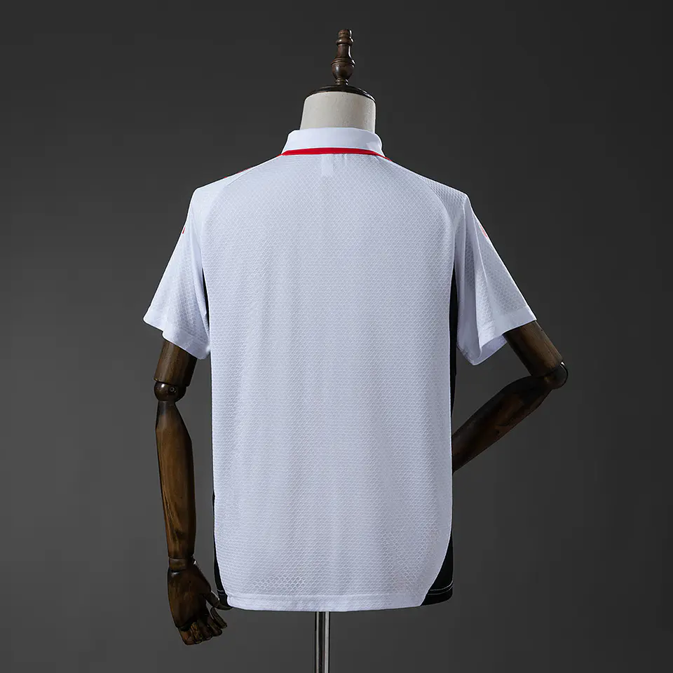 LIVERPOOL 25/26 (Polo Branca) 2