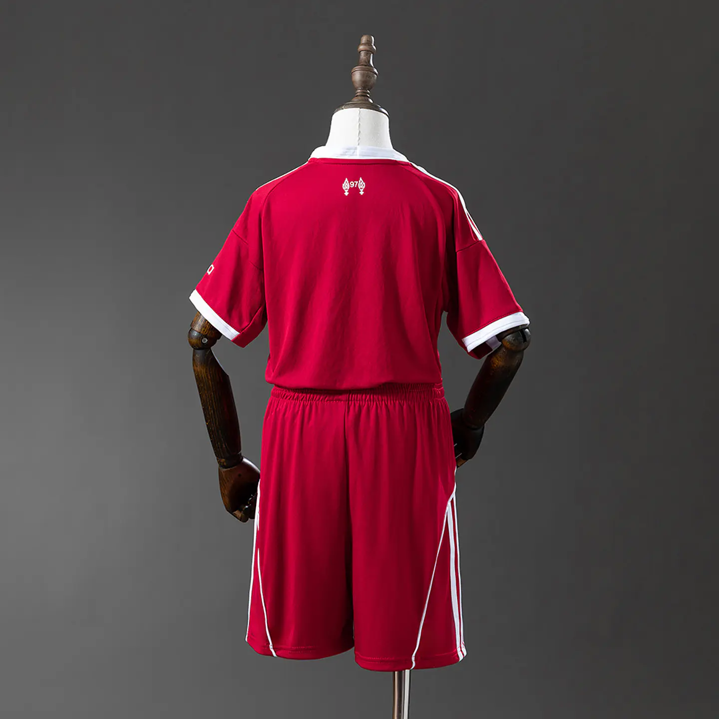 Liverpool 25/26 (Home Kit Criança) 2
