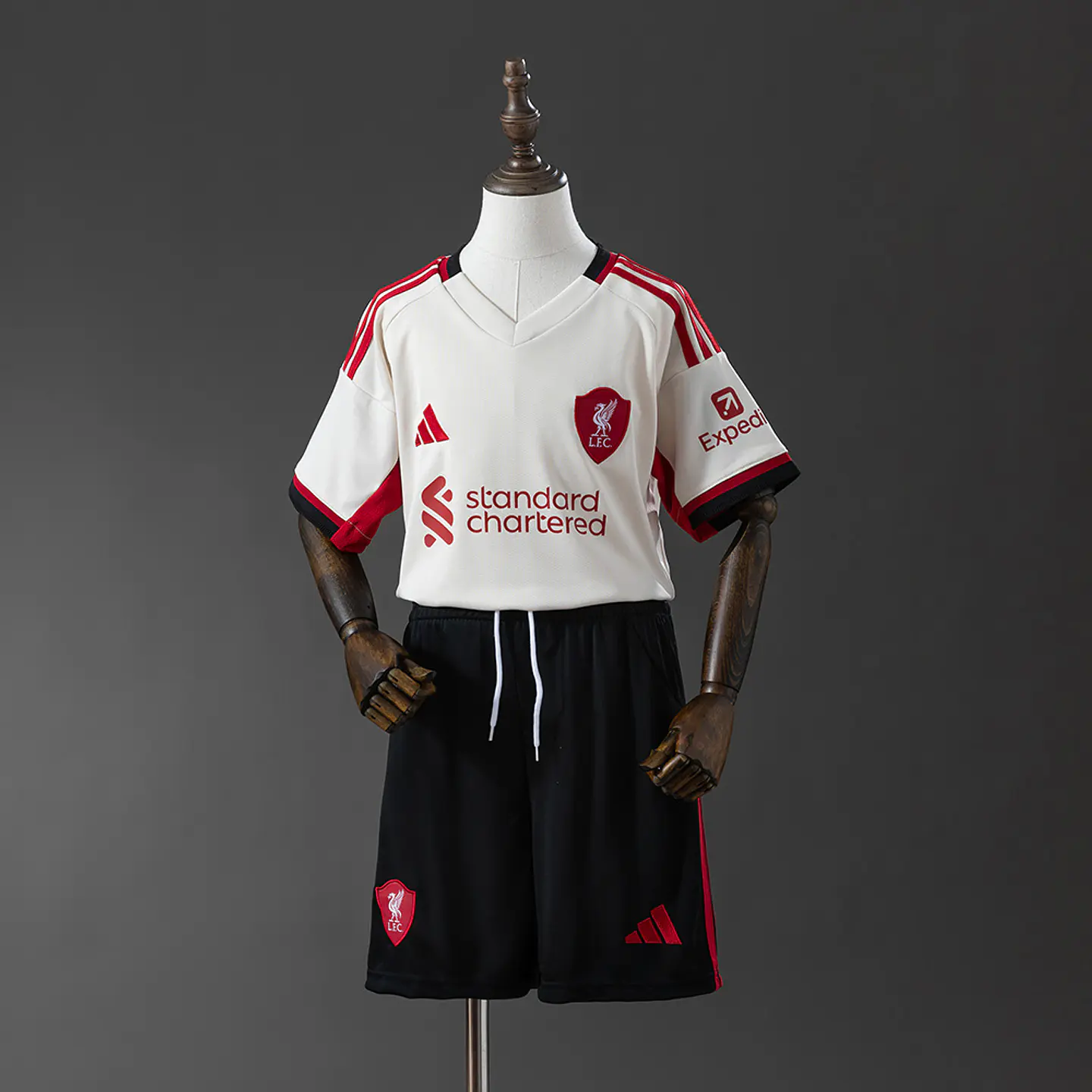 LIVERPOOL 25/26 (Away Kit Criança) 1