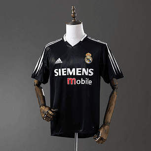 REAL MADRID Retro 04/05 (Away Kit)
