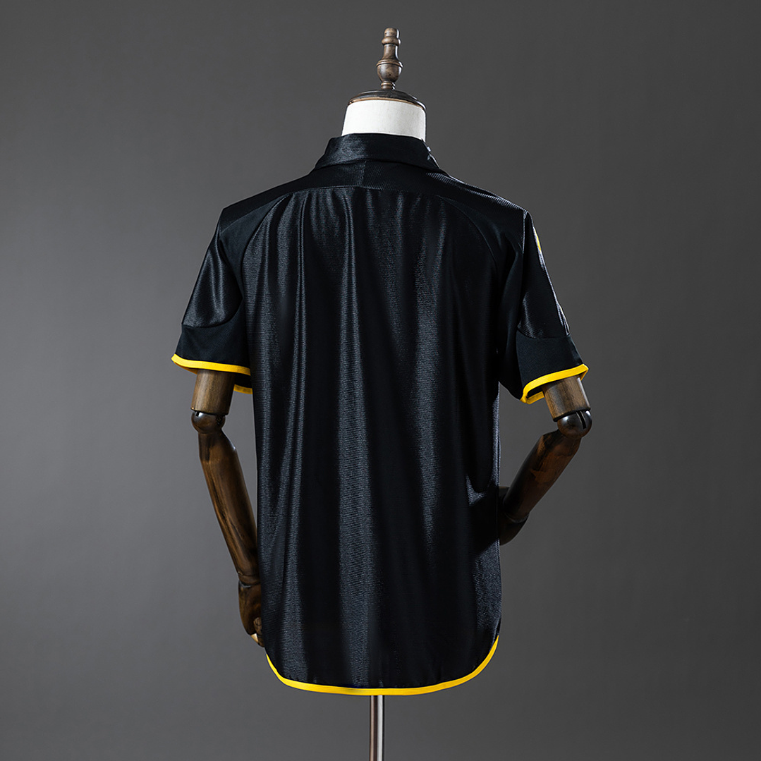 REAL MADRID Retro 99/01 (Away Kit) 2