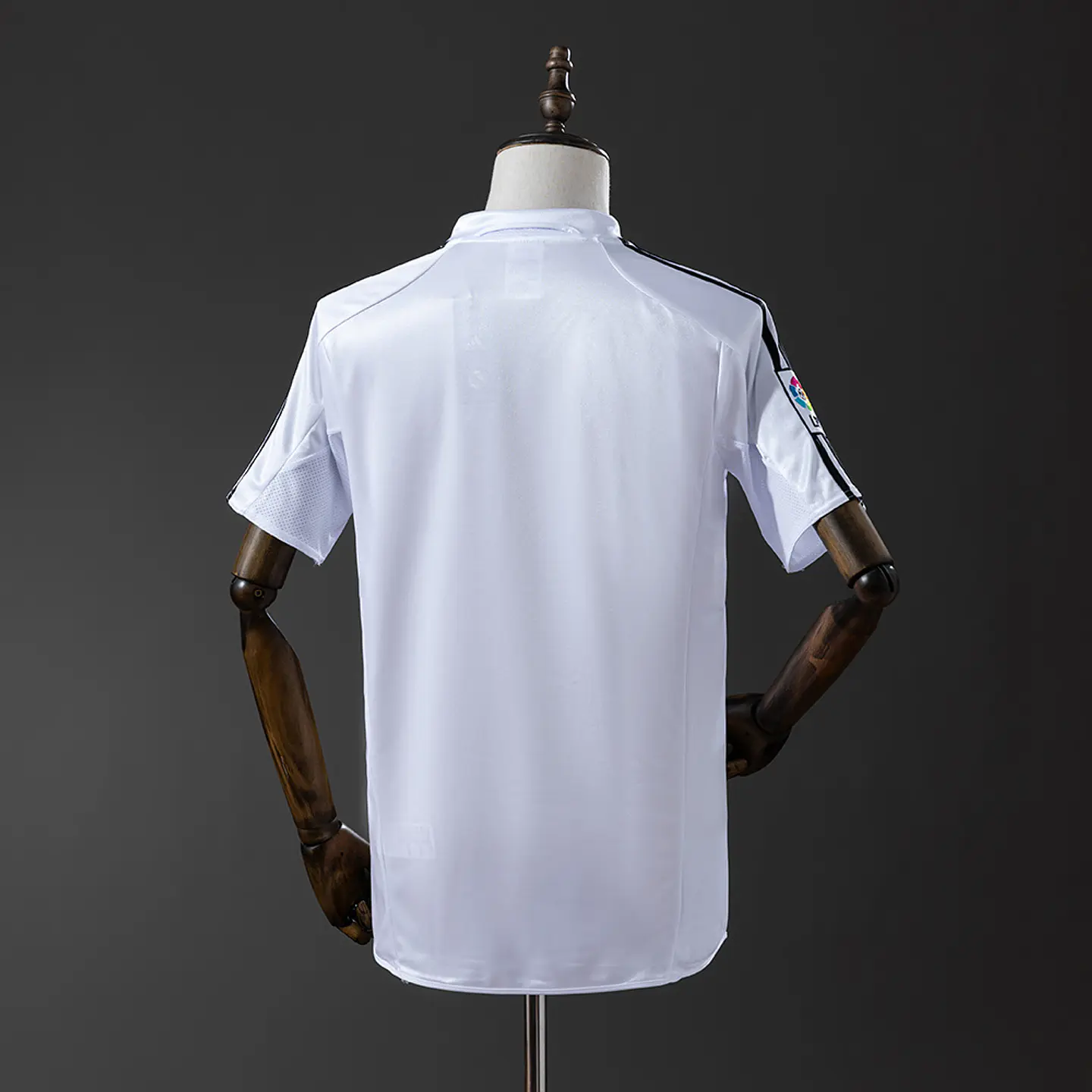 REAL MADRID Retro 04/05 (Home Kit) 2