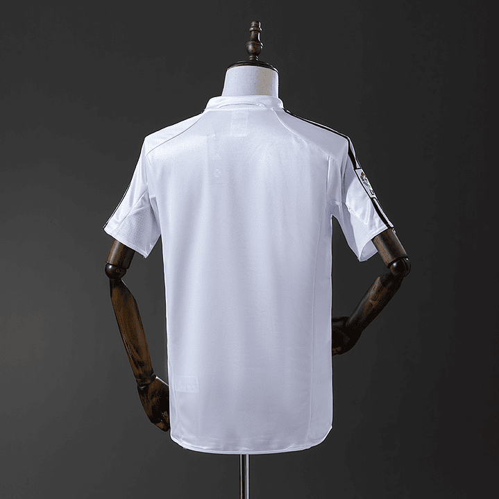 REAL MADRID Retro 04/05 (Home Kit) 2