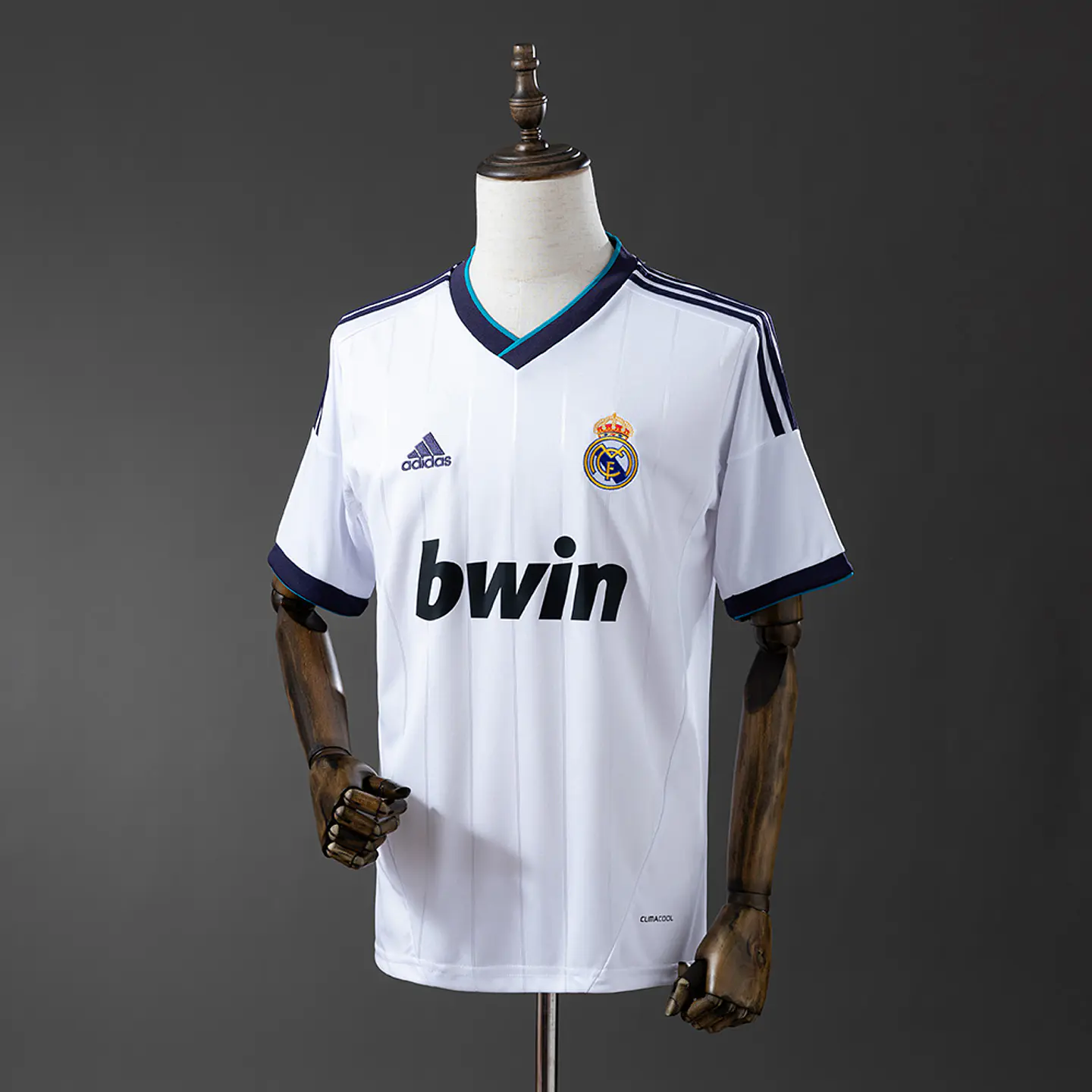 REAL MADRID Retro 12/13 (Home Kit) 1