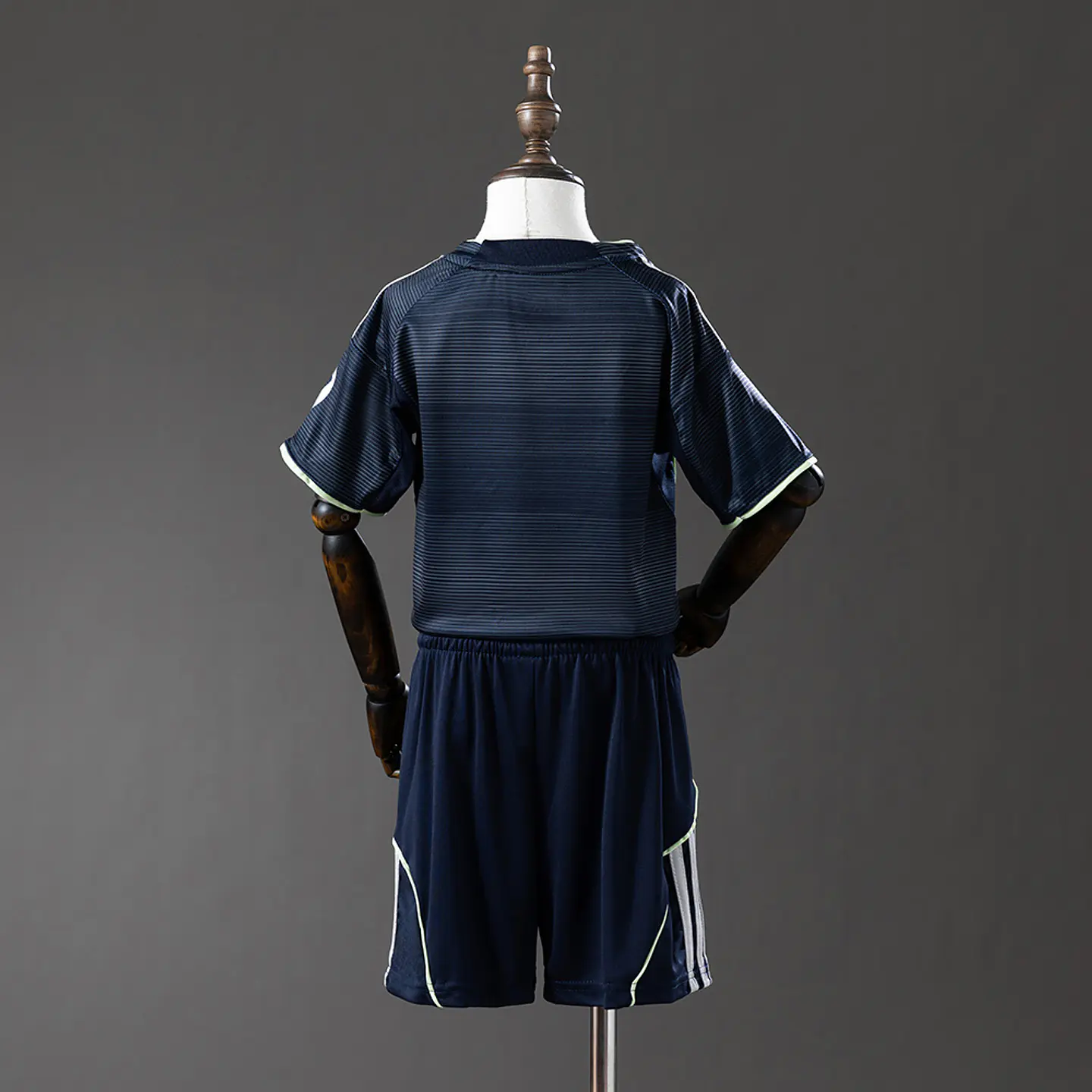 REAL MADRID 25/26 (Away Kit Criança) 2