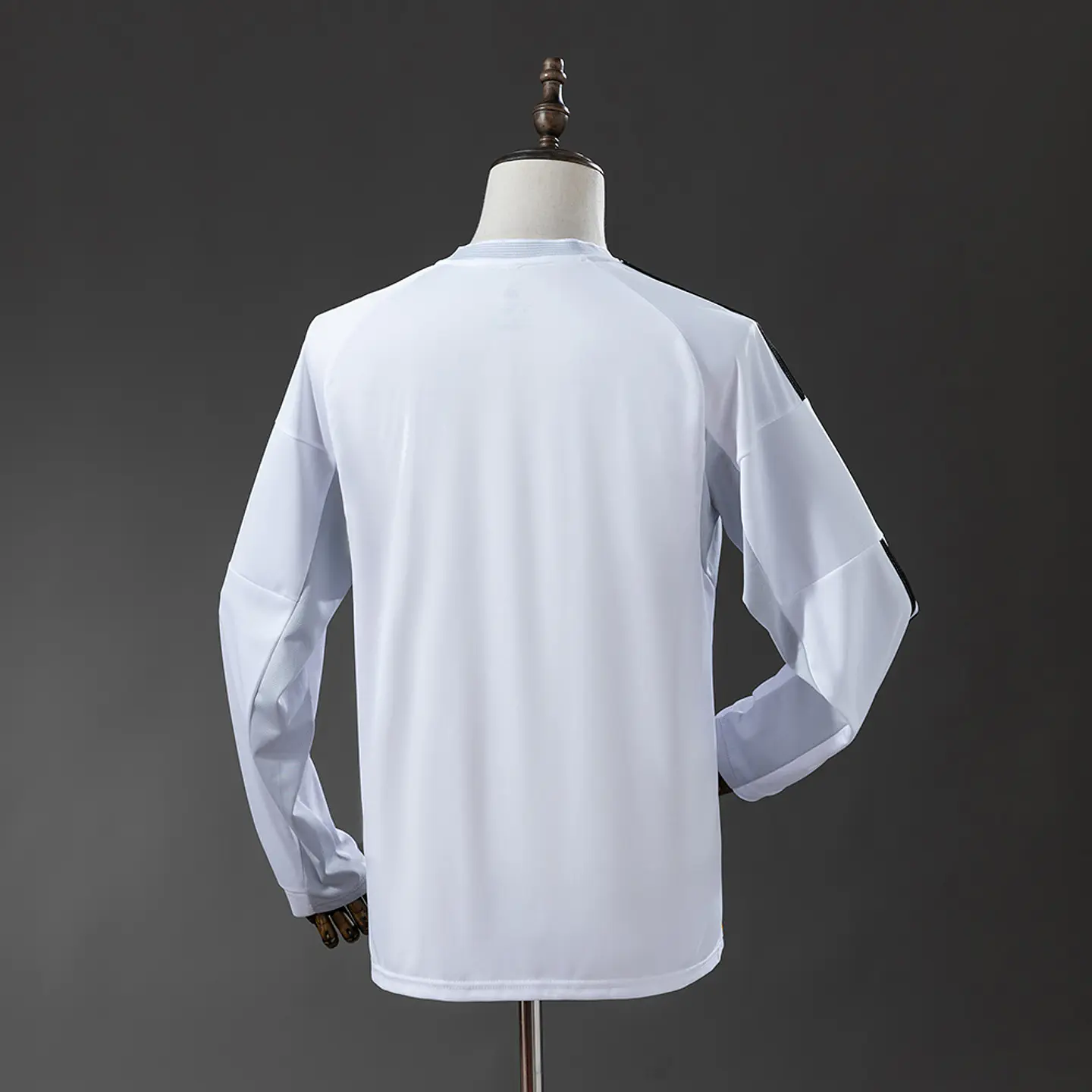 REAL MADRID 25/26 (Home Kit) Manga Comprida 2
