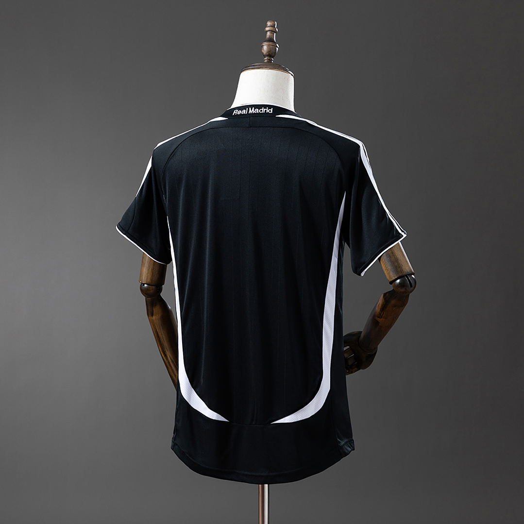 Real Madrid 06/07 Retro (Third Kit) 2