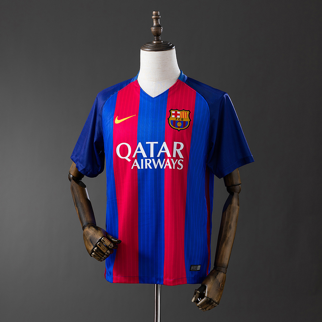 FC Barcelona Retro 16/17 (Home Kit) 1