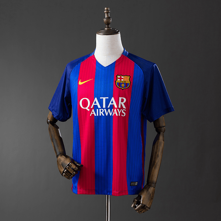 FC Barcelona Retro 16/17 (Home Kit) 1