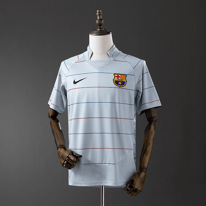 Barcelona 03/04 Retro (Away Kit) 1