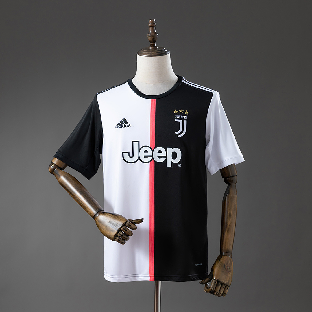 JUVENTUS FC 19/20 Retro (Home Kit) 1