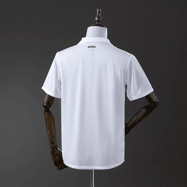 JUVENTUS FC 10/11 Retro (Away Kit) 2