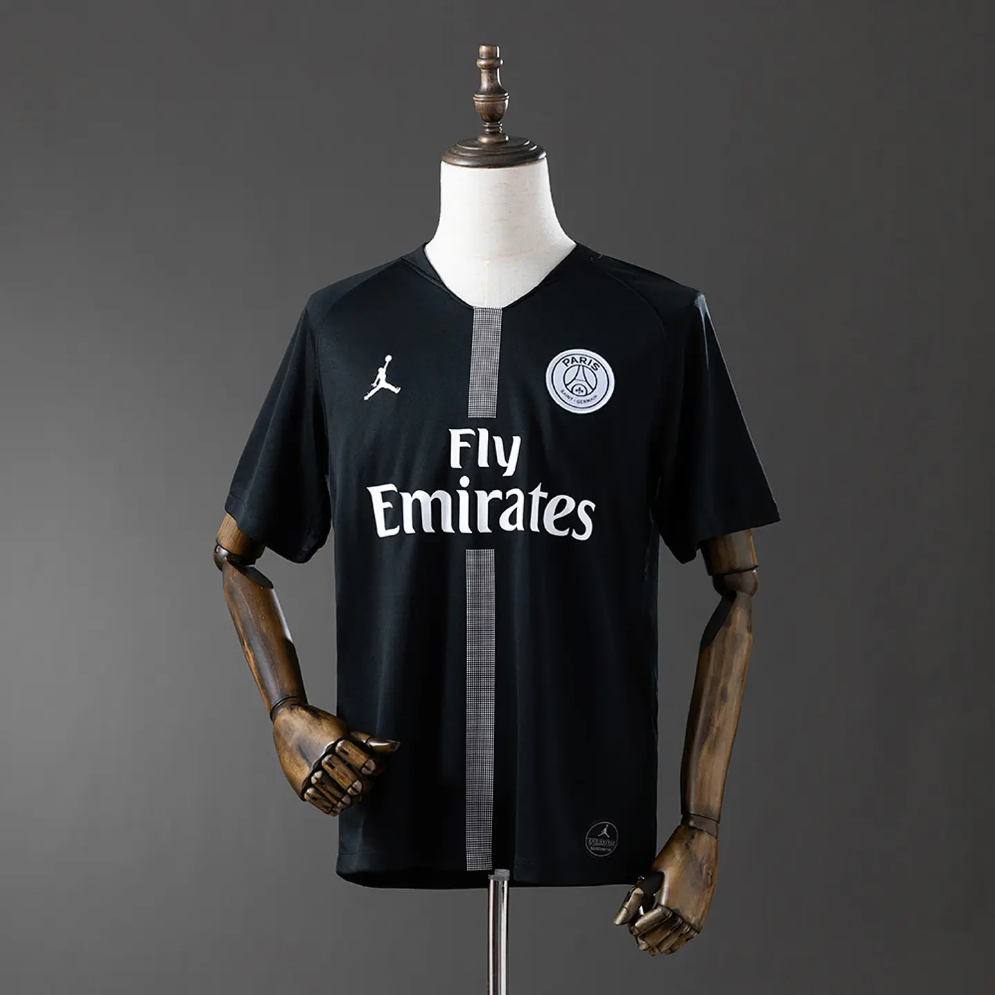 PSG 18/19 Retro (Third Kit) 1