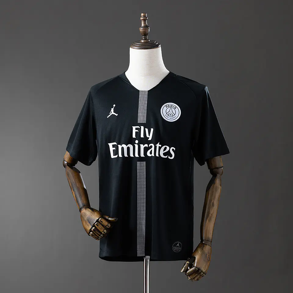 PSG 18/19 Retro (Third Kit) 1