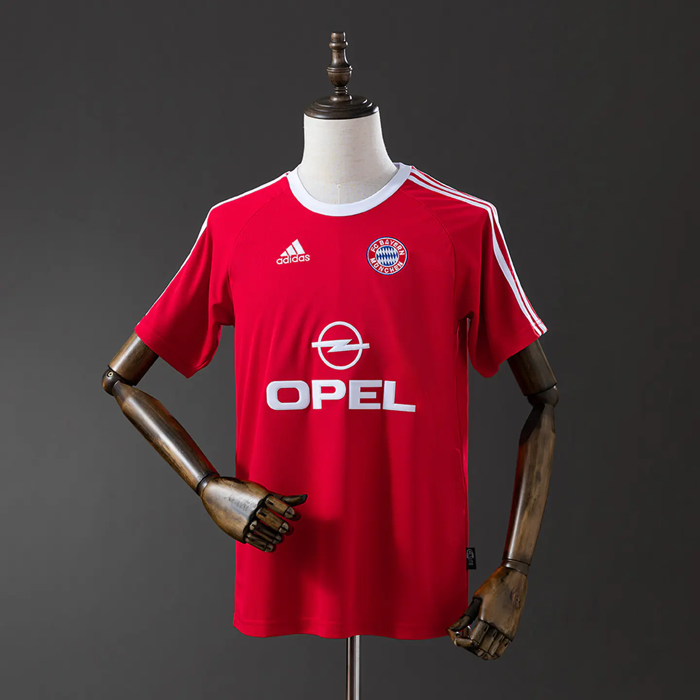 BAYERN MUNICH Retro 00/01 (Home Kit) 1