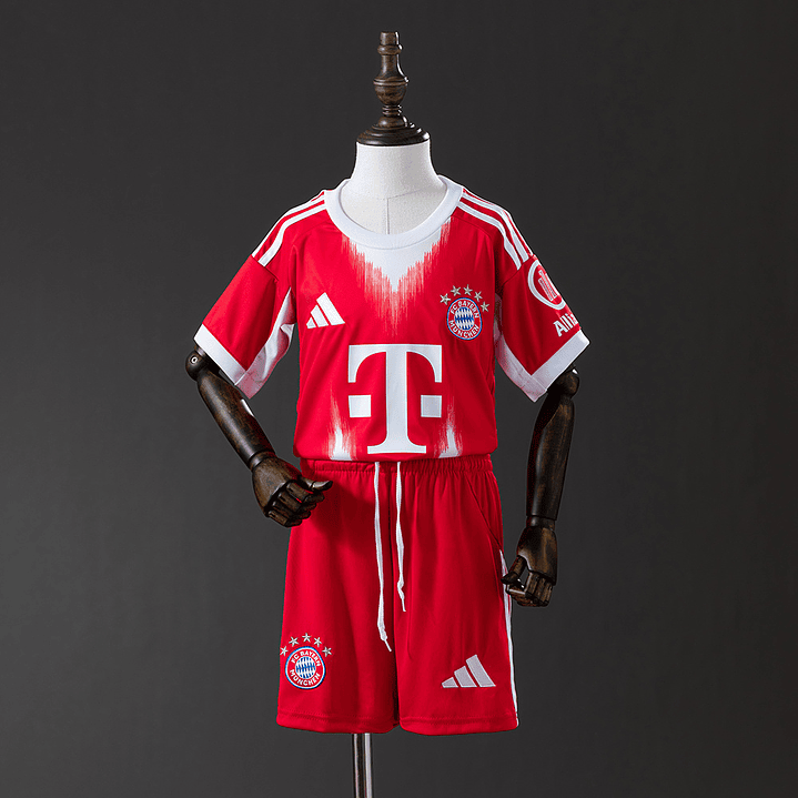 BAYERN MUNICH 25/26 (Home Kit Criança) 1