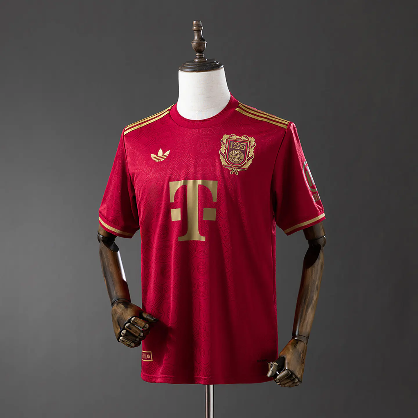 BAYERN MUNICH 25/26 (Edição Especial 125º Aniversário) 1