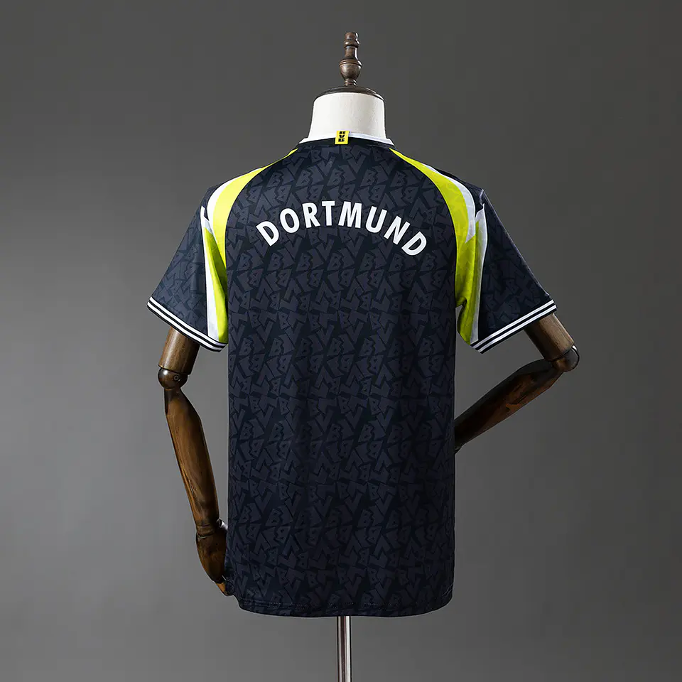 BORUSSIA DORTMUND Retro 95/96 (Away Kit ) 2