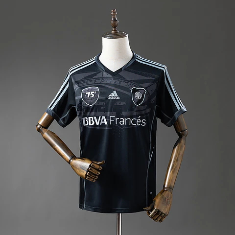 River Plate 13/14 Retro (Edição 75º Aniversário)