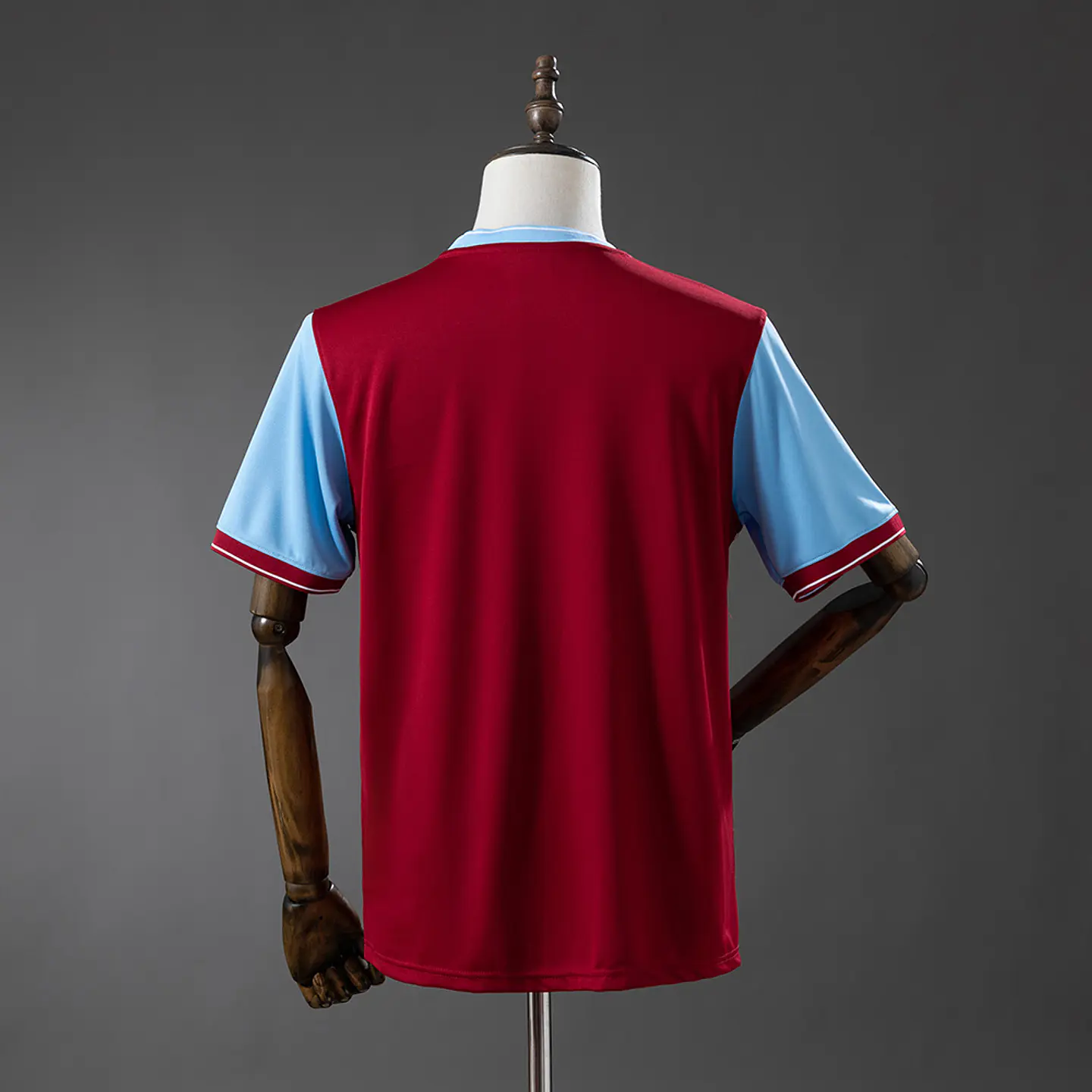 ASTON VILLA 09/10 Retro (Home Kit) 2