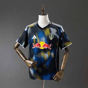 LEEDS UNITED F. C. 25/26 (Third Kit)