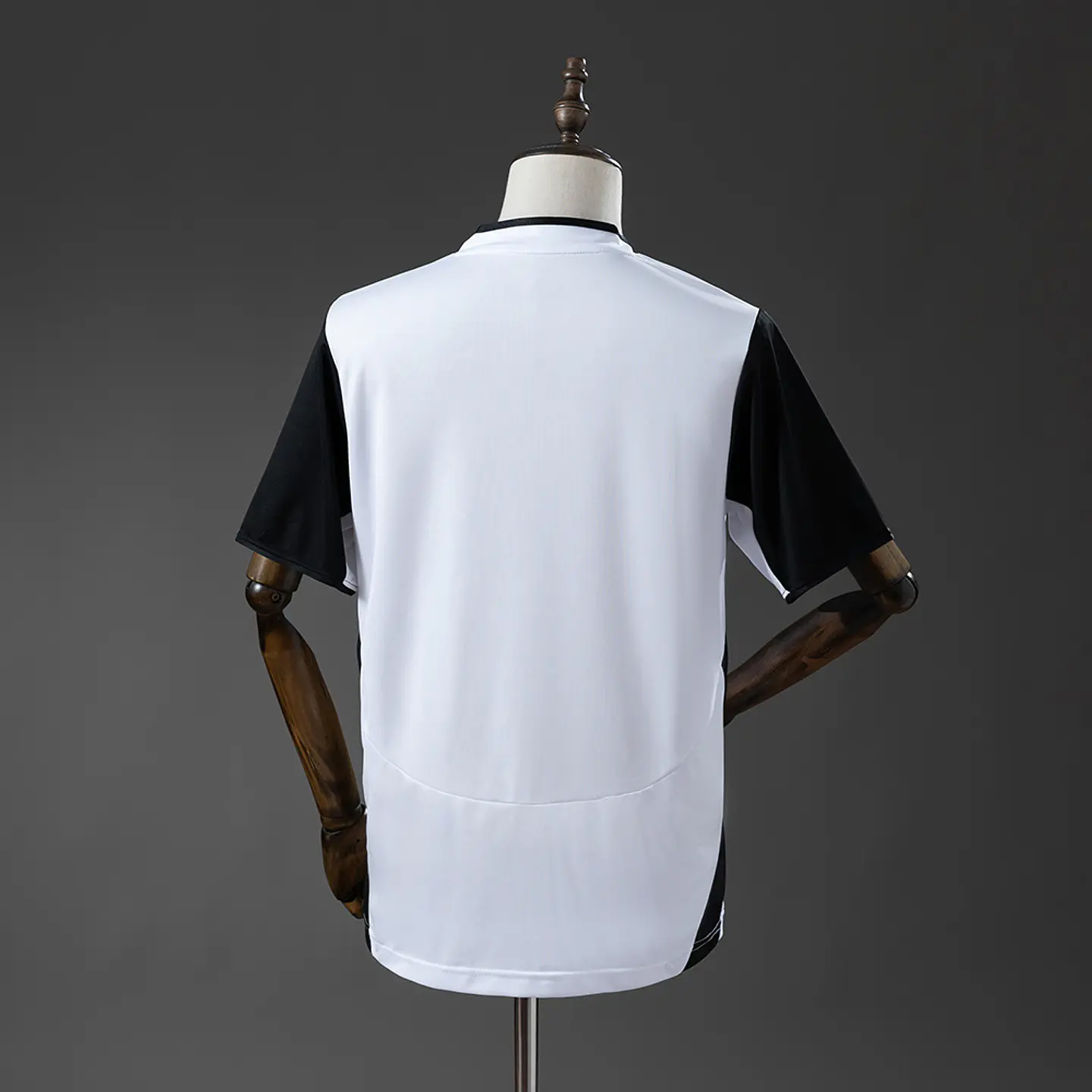 VALENCIA 03/04 Retro (Home Kit) 2