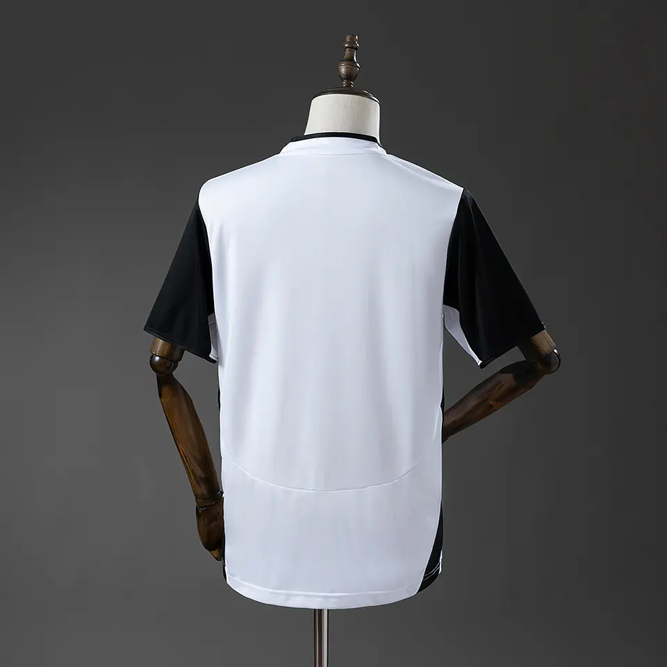 VALENCIA 03/04 Retro (Home Kit) 2