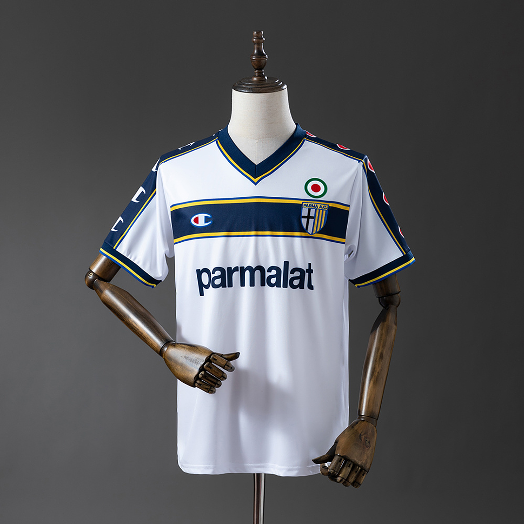 PARMA 02/03 Retro (Away Kit) 1