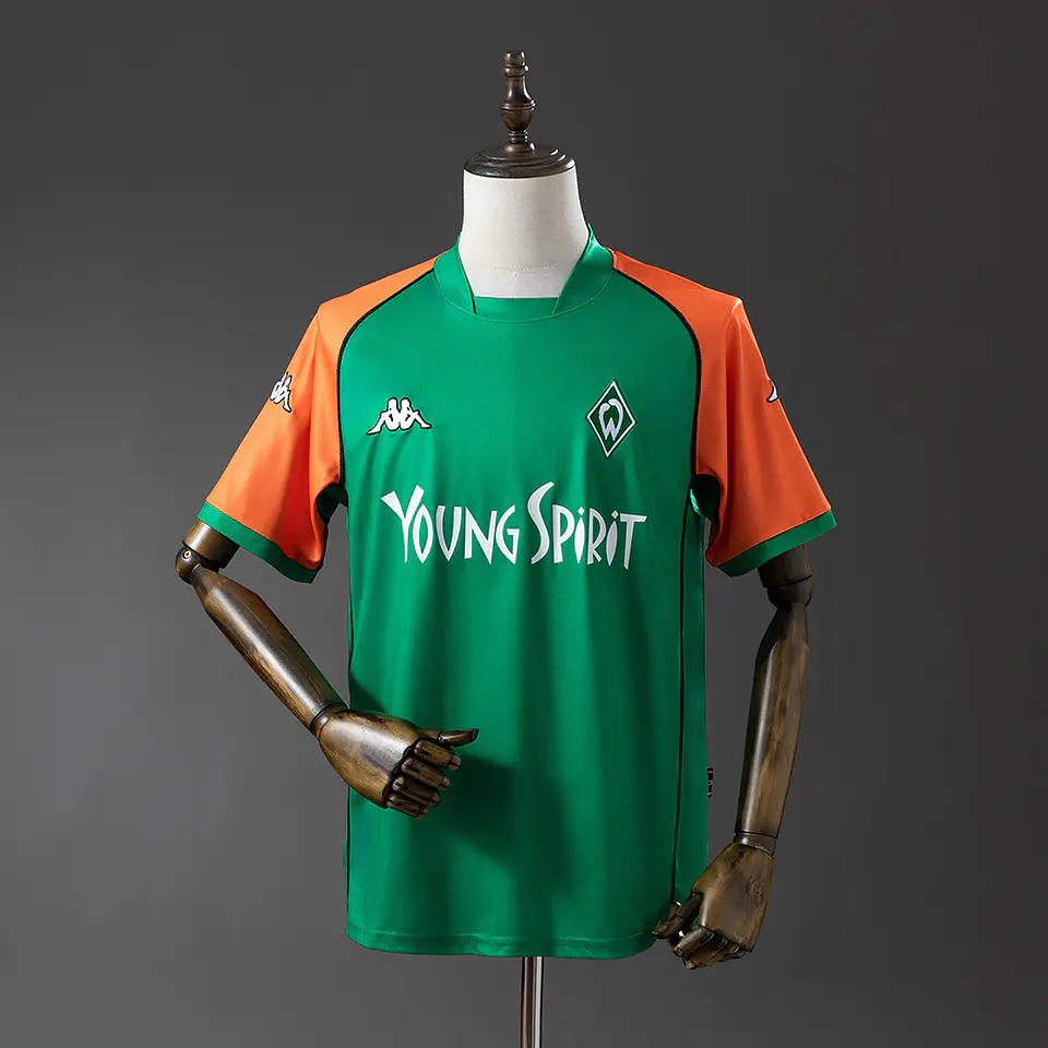 WERDER BREMEN 03/04 Retro (Home Kit) 1