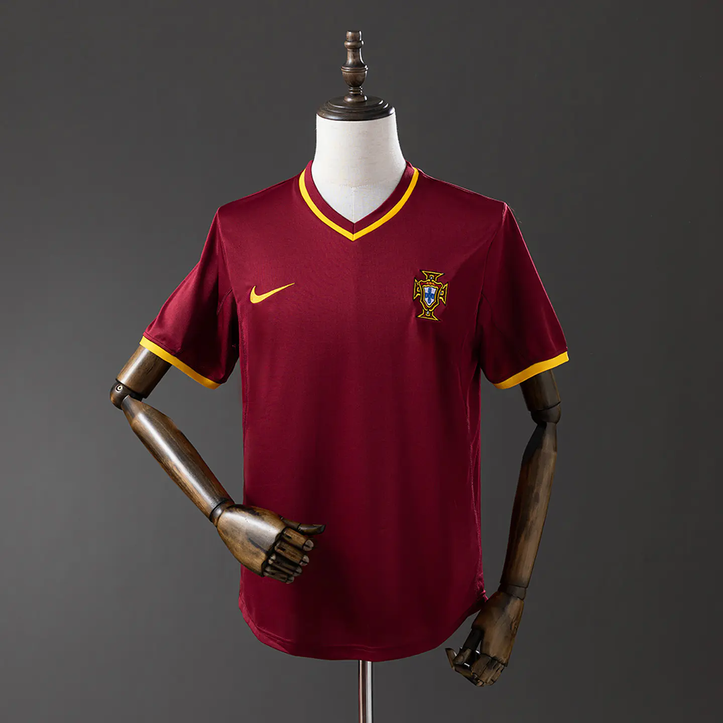 Portugal 2000 Retro (Home Kit) 1