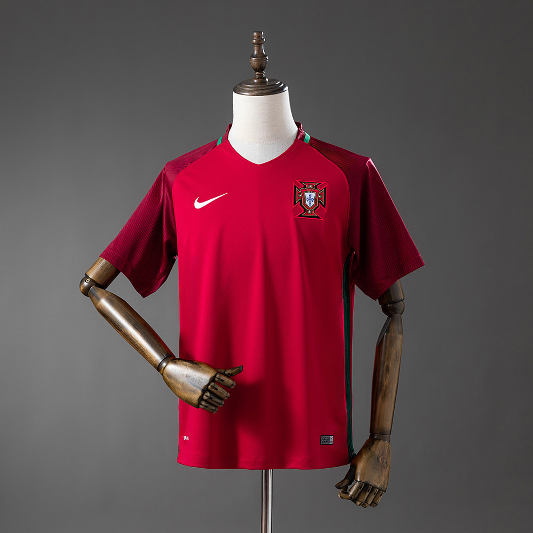 PORTUGAL Retro 2018 (Home Kit) 1