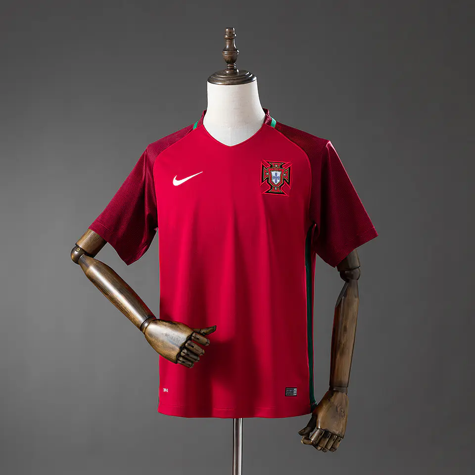 PORTUGAL Retro 2018 (Home Kit) 1