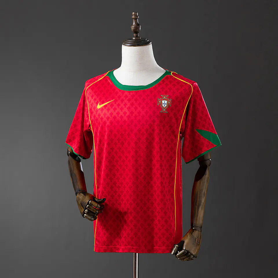 Portugal 2004 Retro (Home Kit) 1