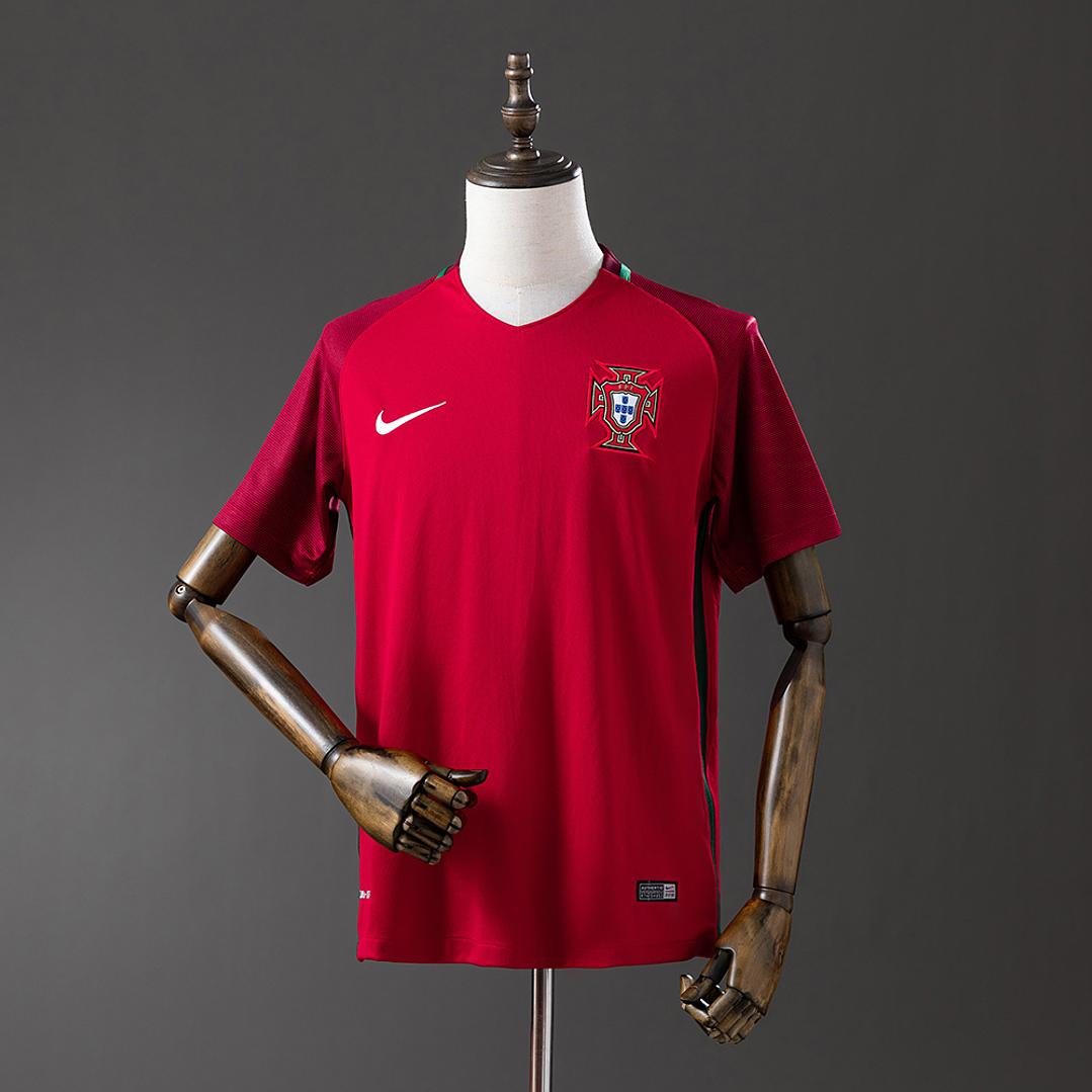 Portugal 2016 Retro (Home Kit) 1