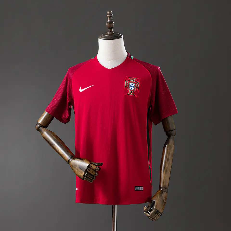 Portugal 2016 Retro (Home Kit) 1