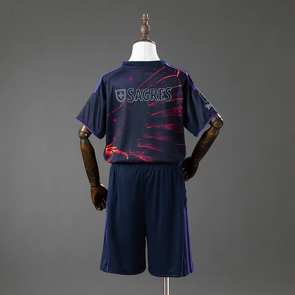 SL BENFICA 2026 (Adidas x Vhils) Kit Criança 2