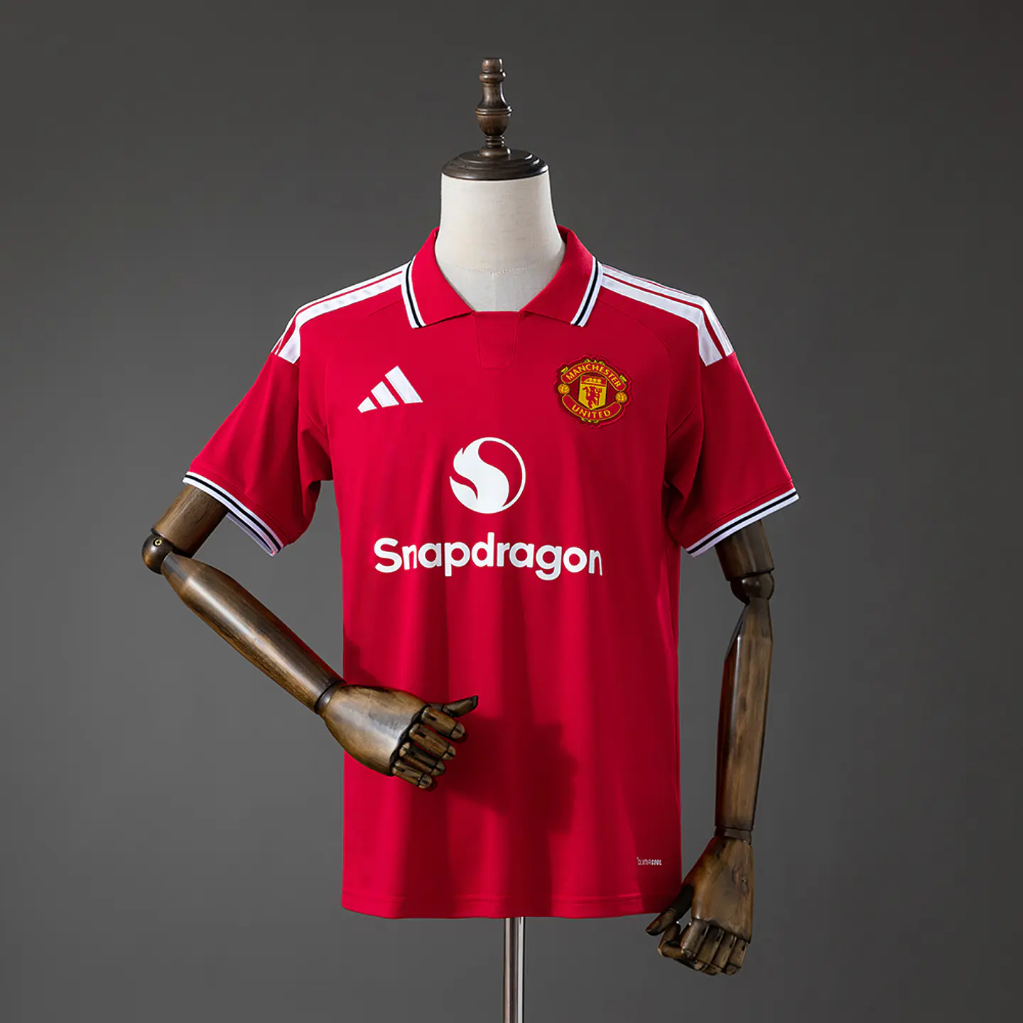 MANCHESTER UNITED 26/27 (Home Kit) 1
