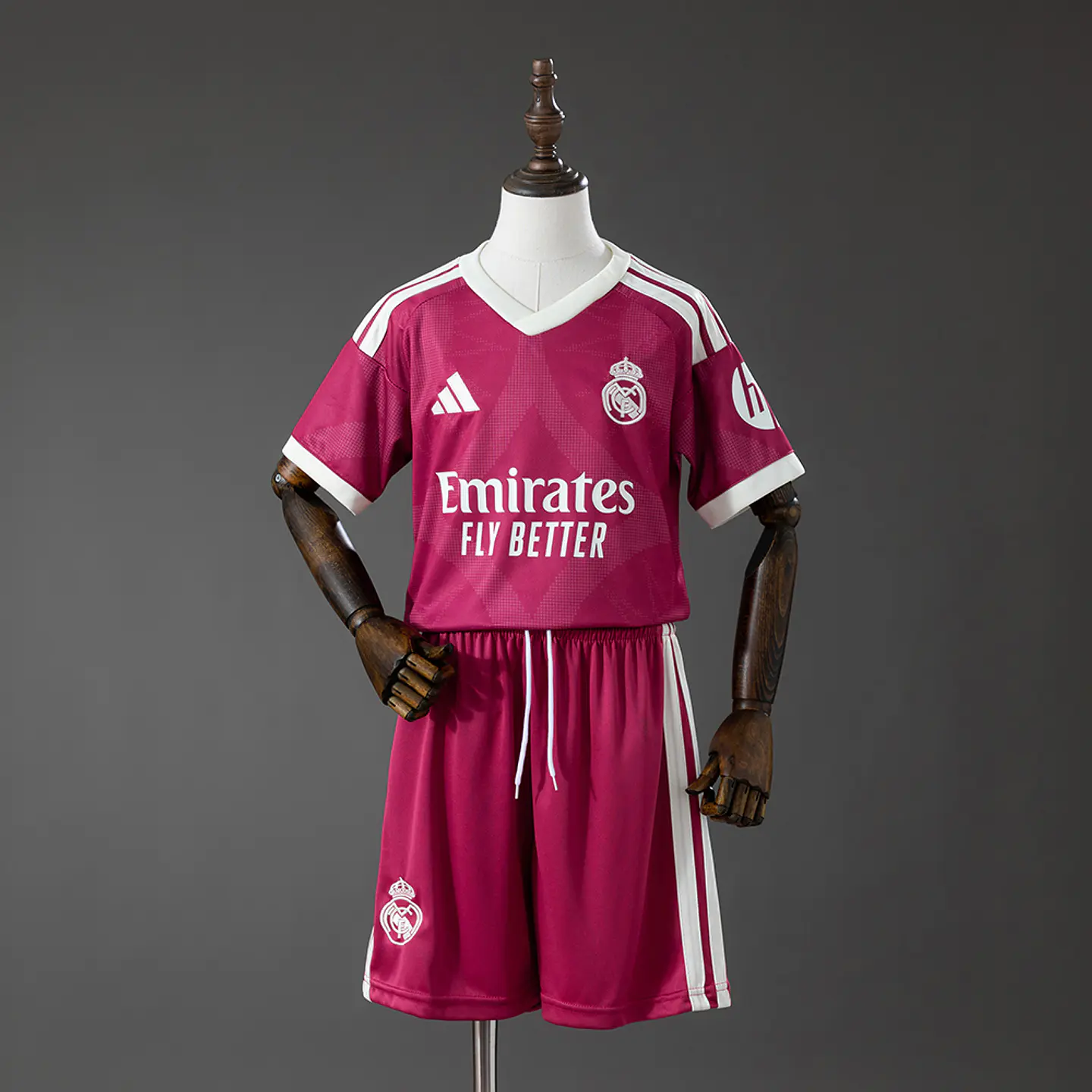 REAL MADRID 26/27 (Third Kit) Criança 1