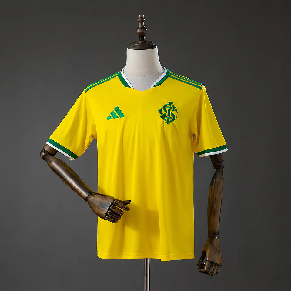 INTERNACIONAL 26/27 (Edição Especial Verde e Amarelo) 1