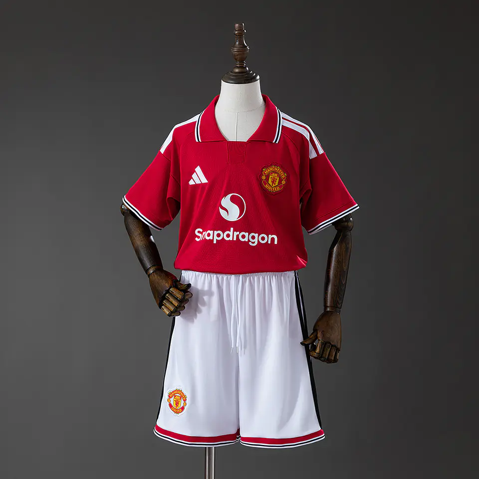 MANCHESTER UNITED 26/27 (Home) Kit Criança  1