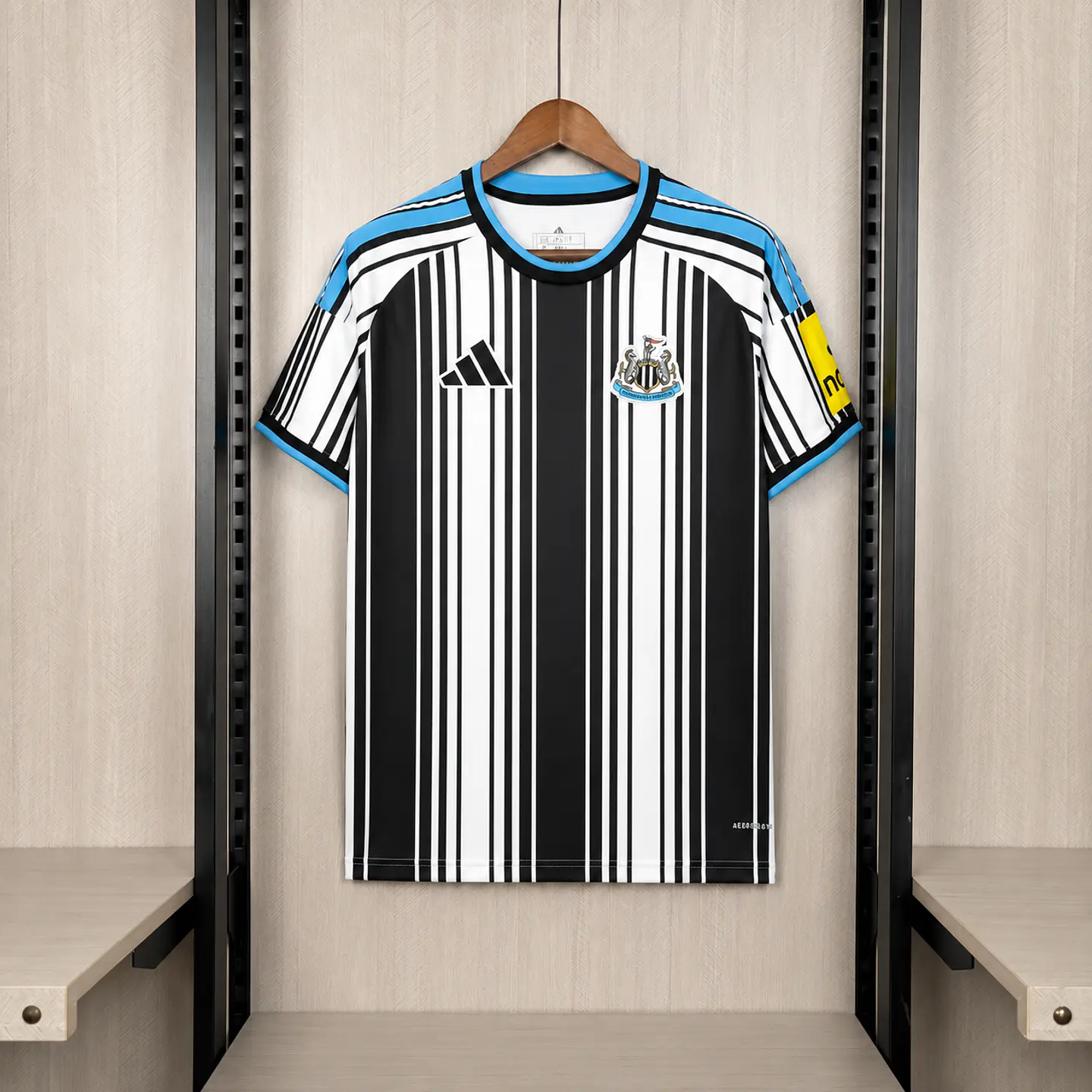 NEWCASTLE 26/27 (Home Kit) 1