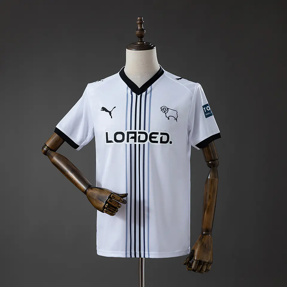DERBY COUNTRY 26/27 (Home Kit) 1