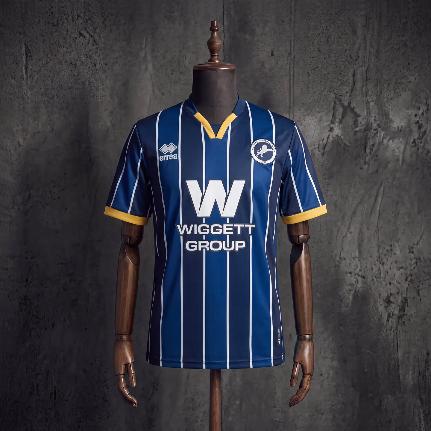 MILLWALL 26/27 (Home Kit) 1