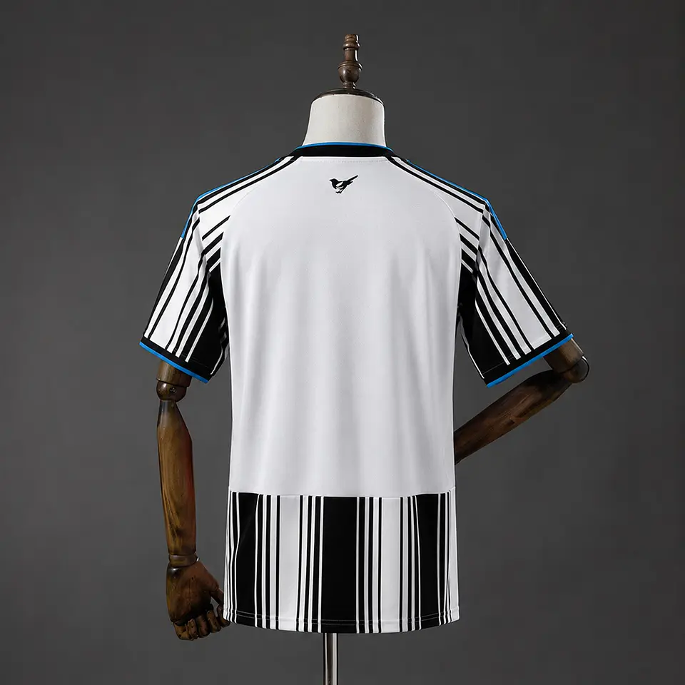NEWCASTLE 26/27 (Home Kit) 2