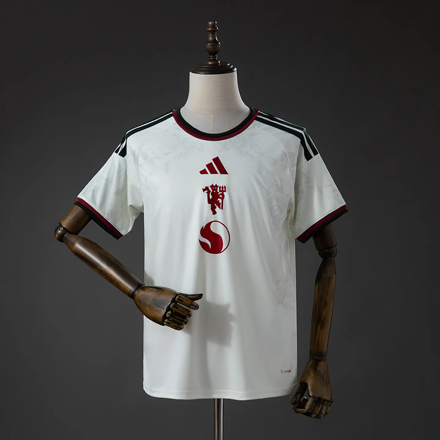 MANCHESTER UNITED 26/27 (Third Kit) 1