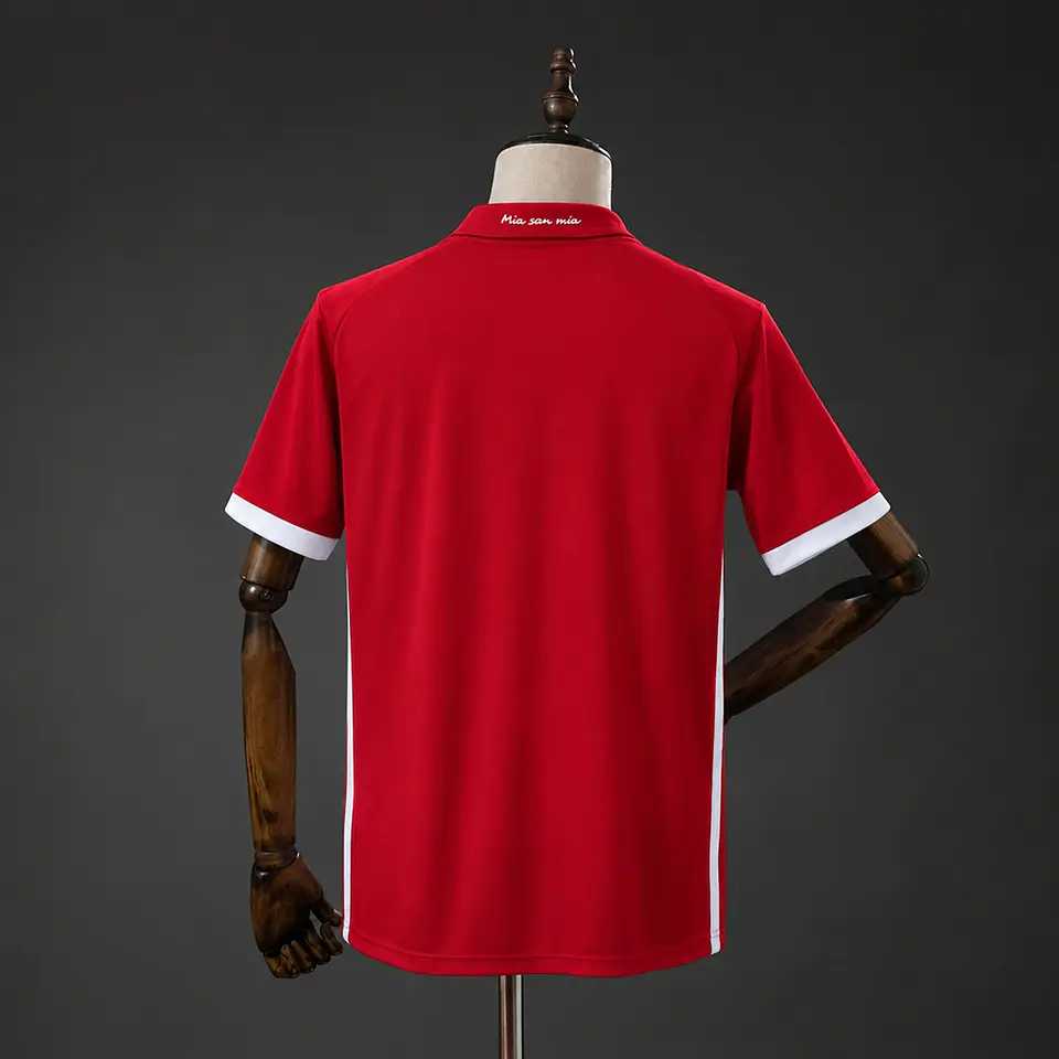 BAYERN MUNICH 16/17 Retro (Home Kit) 2